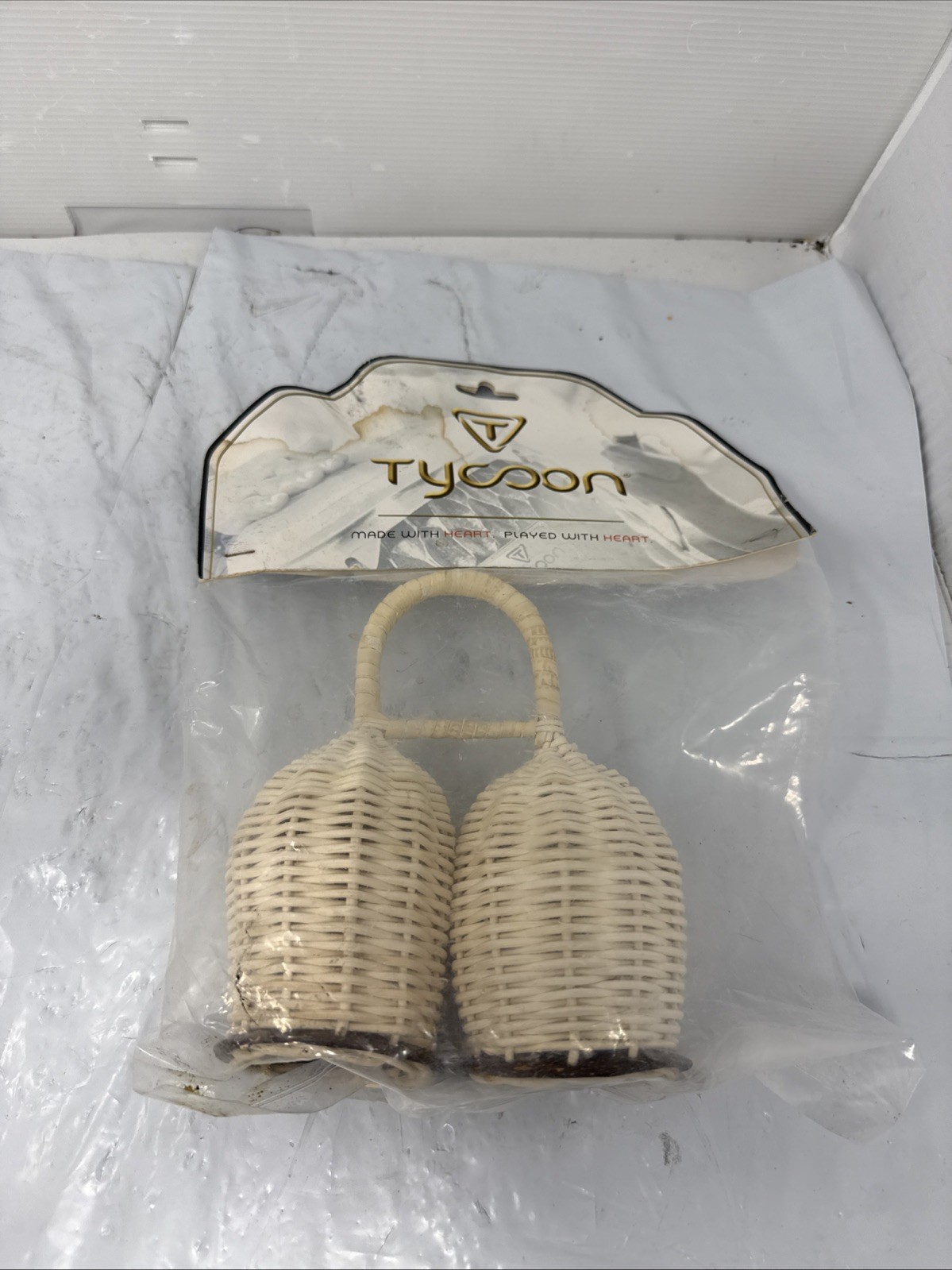 Tycoon - Double Rattan Shaker - HAL LEONARD - 888680002411