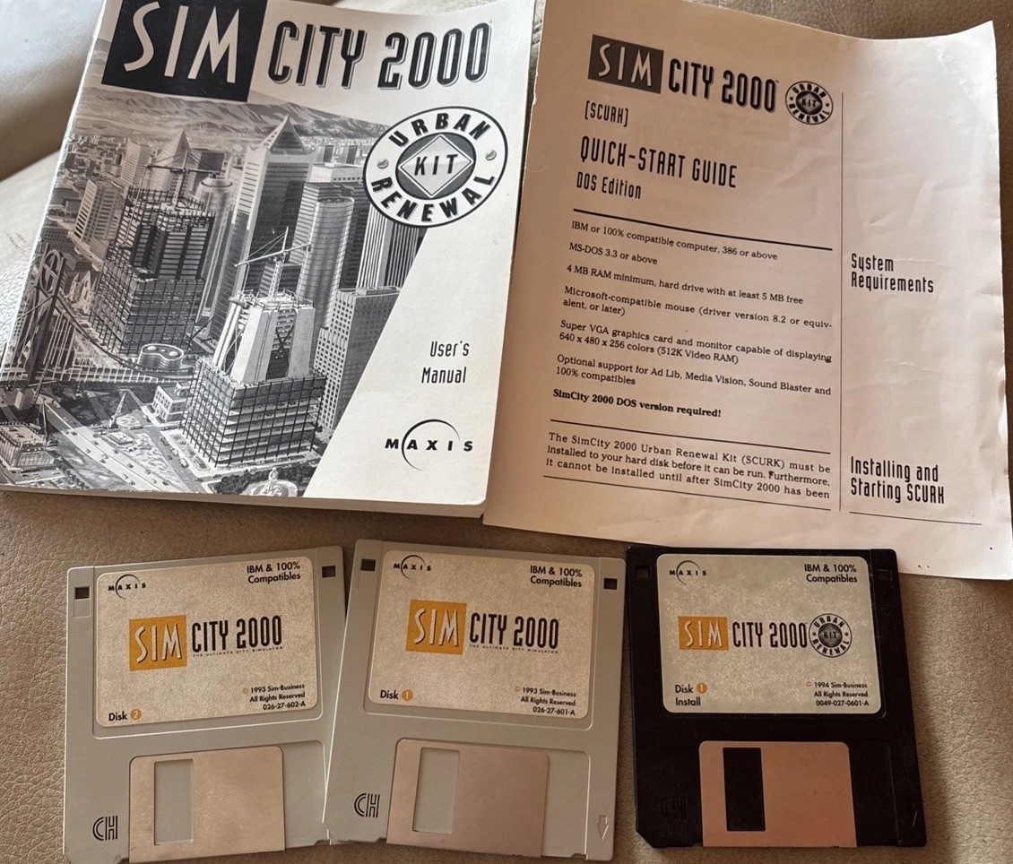 Vintage computer game SIM City 2000 Urban Renewal Disk Set With User’s Manual