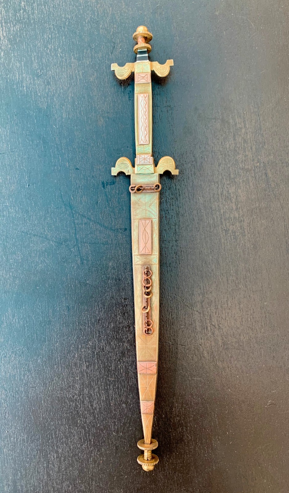 Antique long African knife of Tuareg origin, with an original shape, for collect
