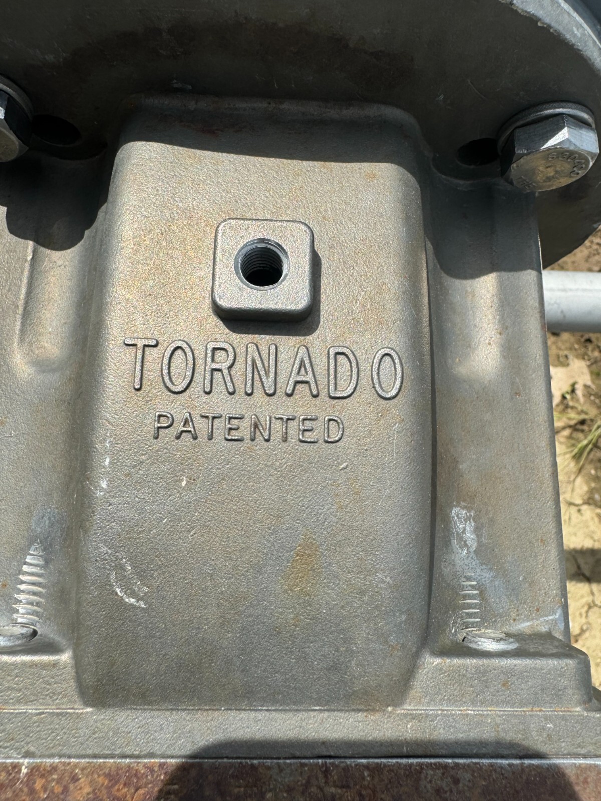 Tornado 5hp Pontoon Pond - Wastewater Aerator