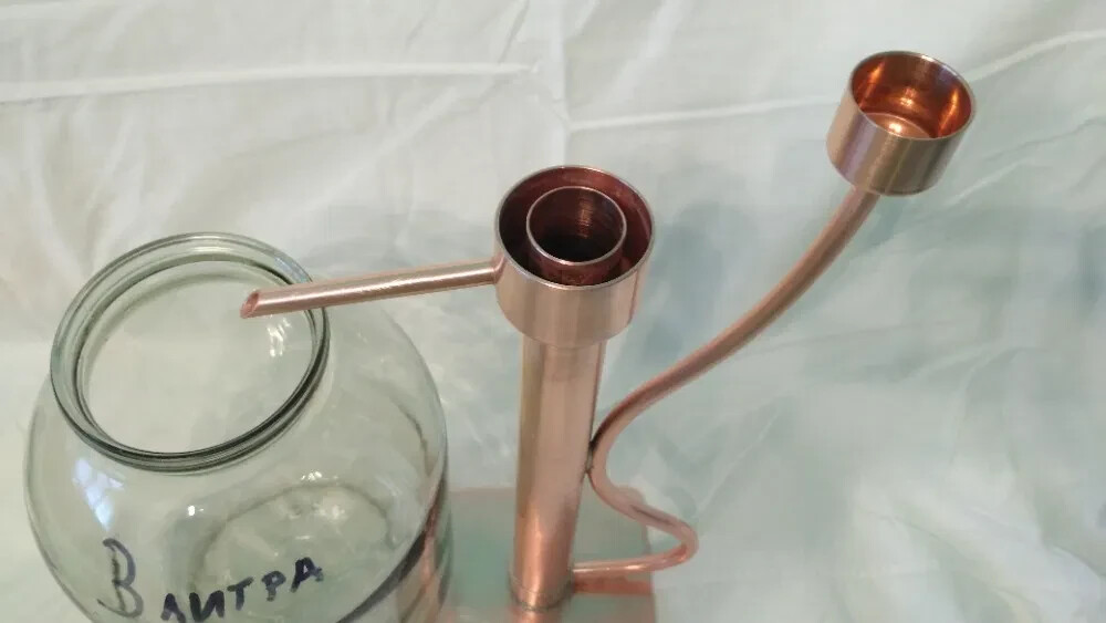 Handmade copper parrot for distillation. new