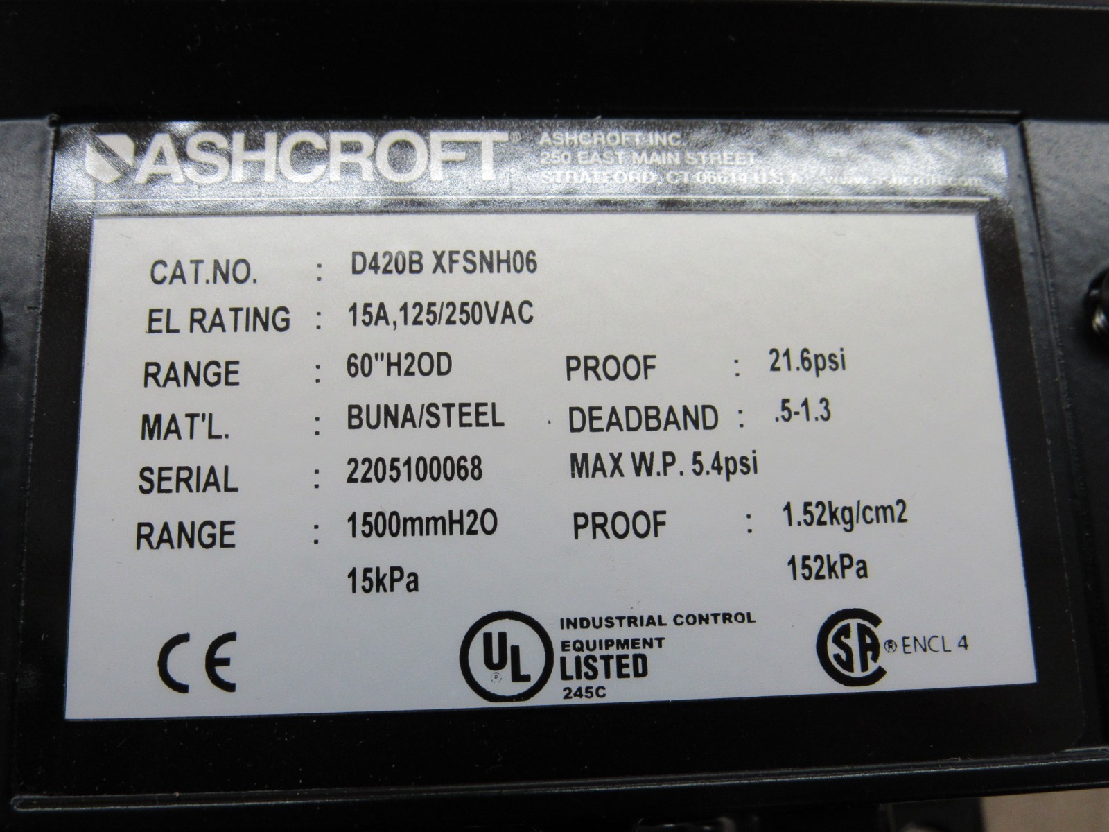 Ashcroft D420B XFSNH06 pressure switch 60"H20D