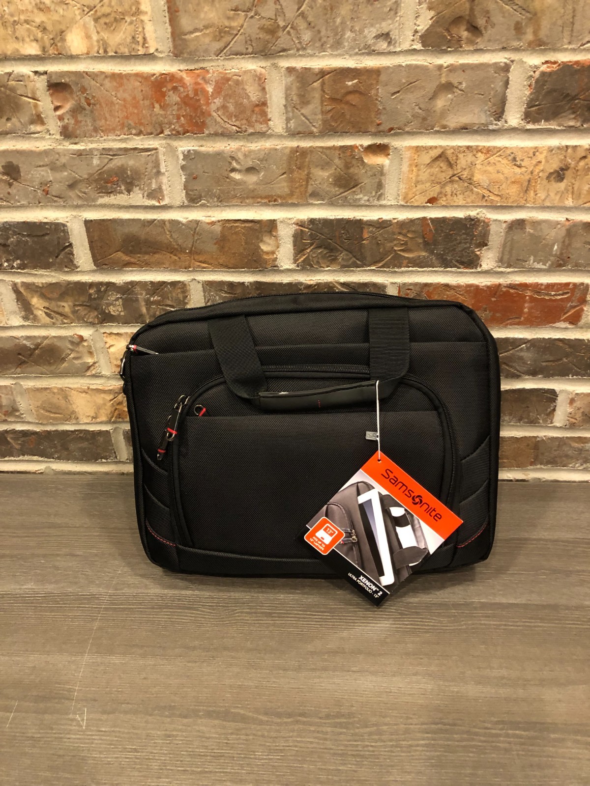 New with Tags Samsonite Xenon 2 Laptop Portfolio 13"  Bag Carrying Case, Black
