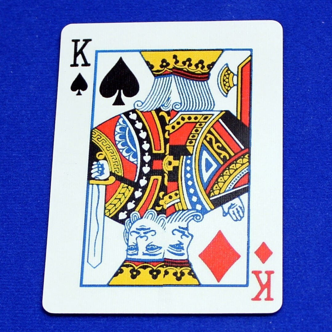 King of Spades / Diamonds - Half Vertical, Bicycle Printed Gaff Card, Red