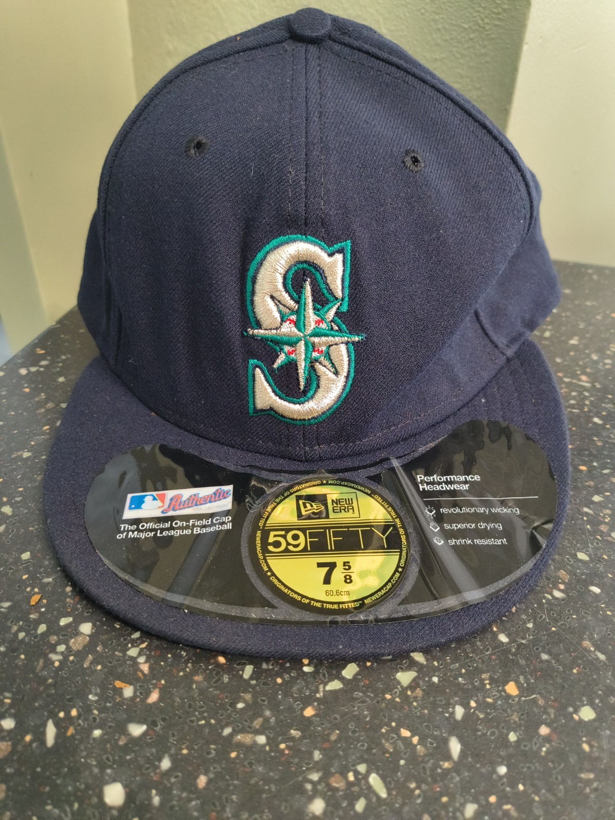 NEW ERA 59FIFTY 7 5/8 SEATTLE MARINERS BLUE AND TEAL