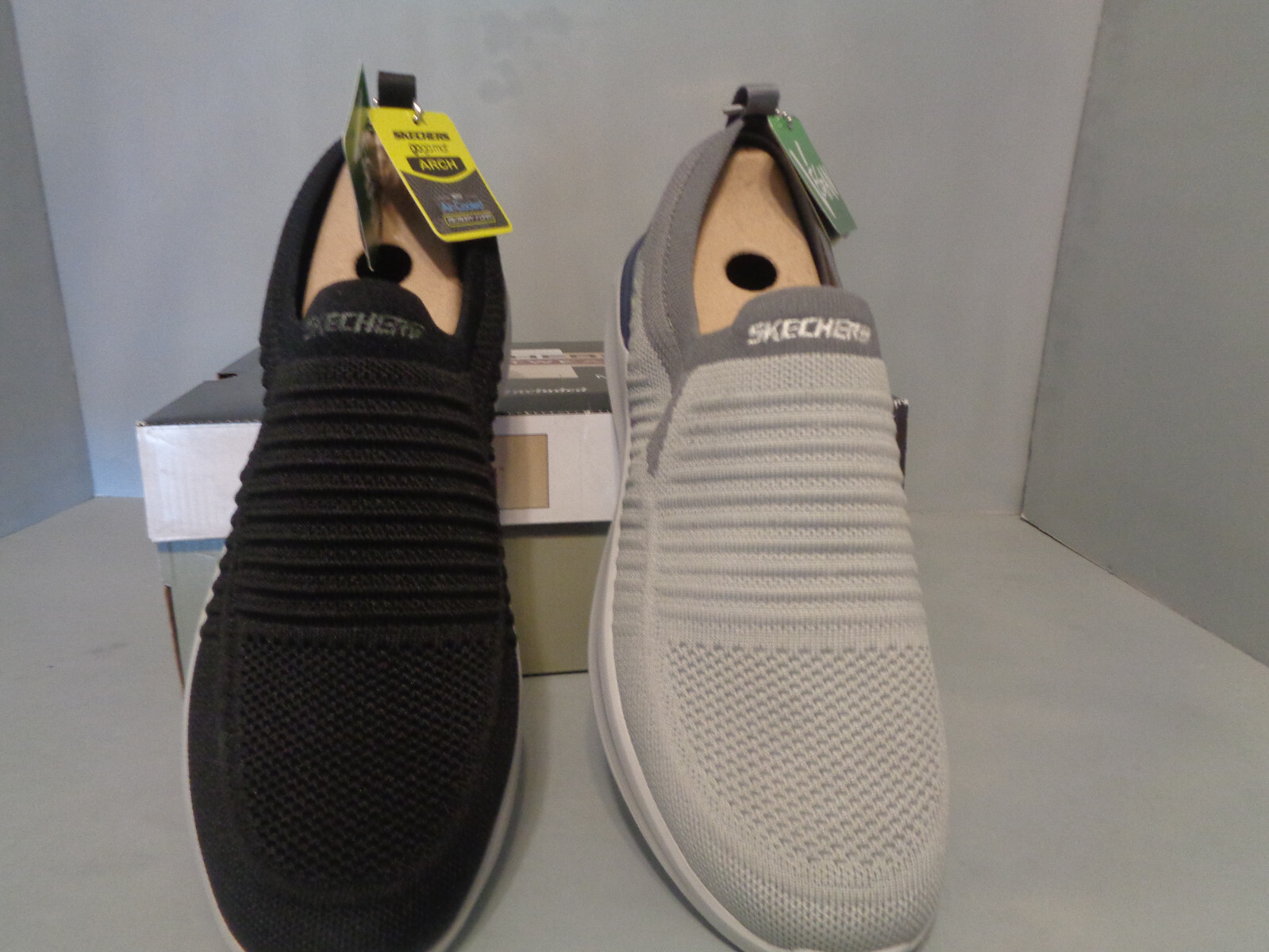 Men's Skechers Lattimore Carlow Men's Slip-On Shoes NIB! New! Sizes! 210245