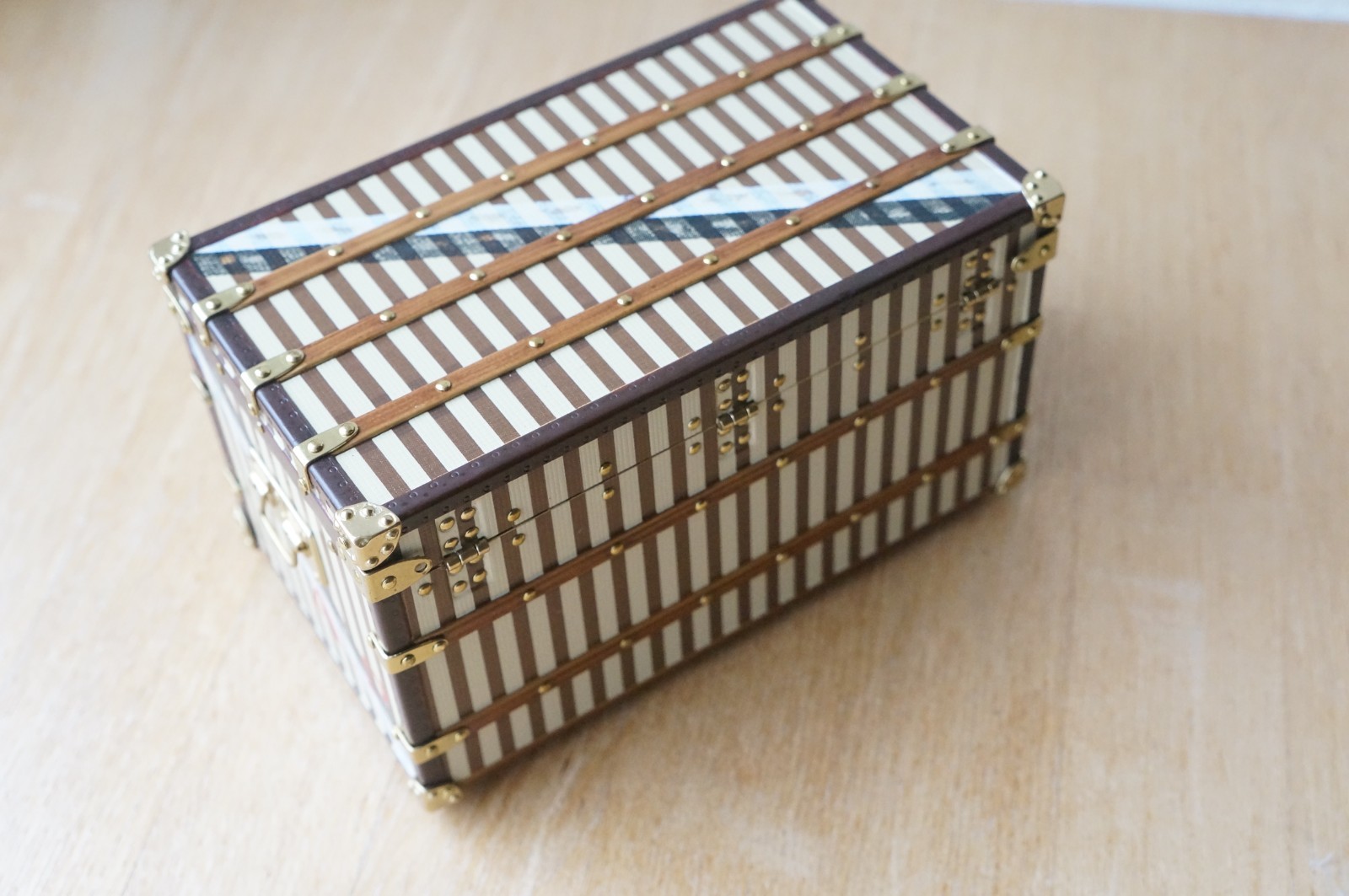 LOUIS VUITTON Trunk Paperweight Mini Striped Trunk Malle Courier Box