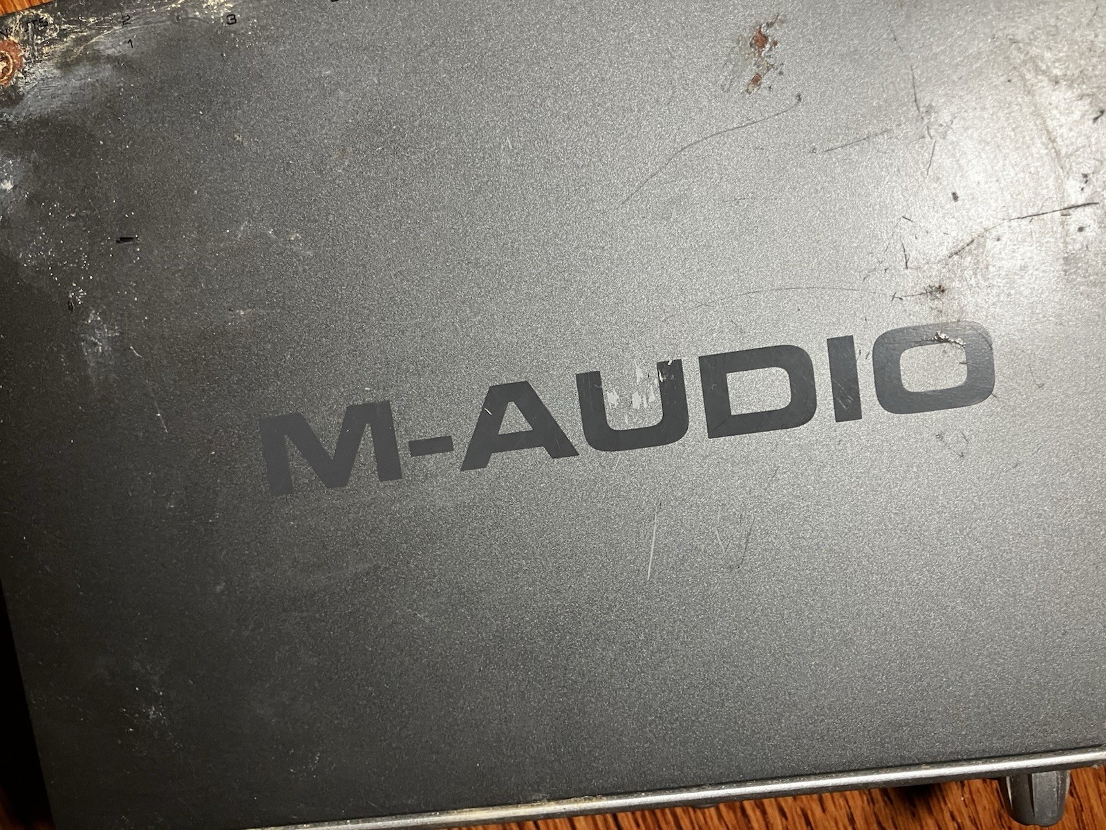 M Audio FireWire 410 interface with power supply