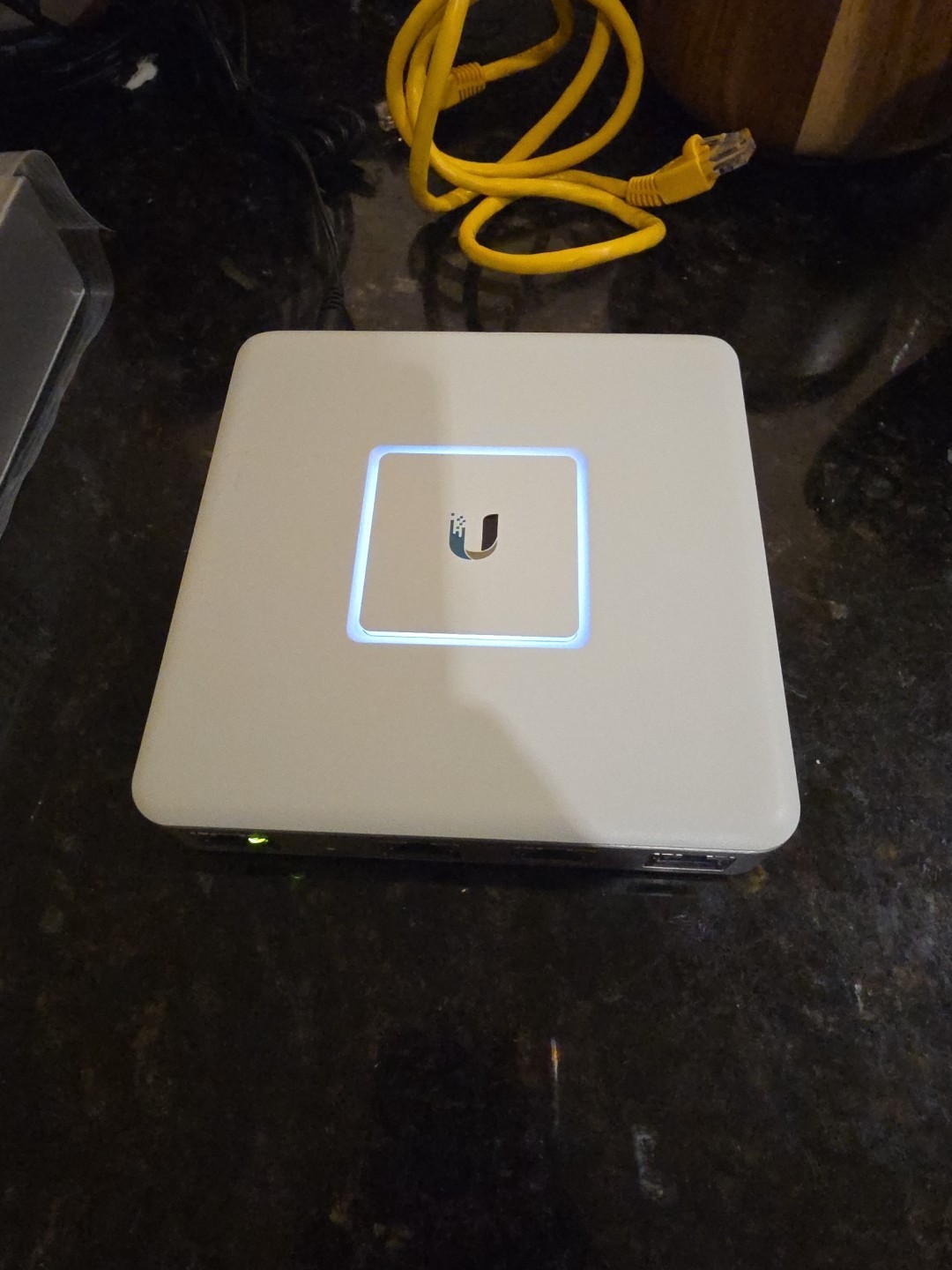 Ubiquiti UniFi Security Gateway USG used in great condition
