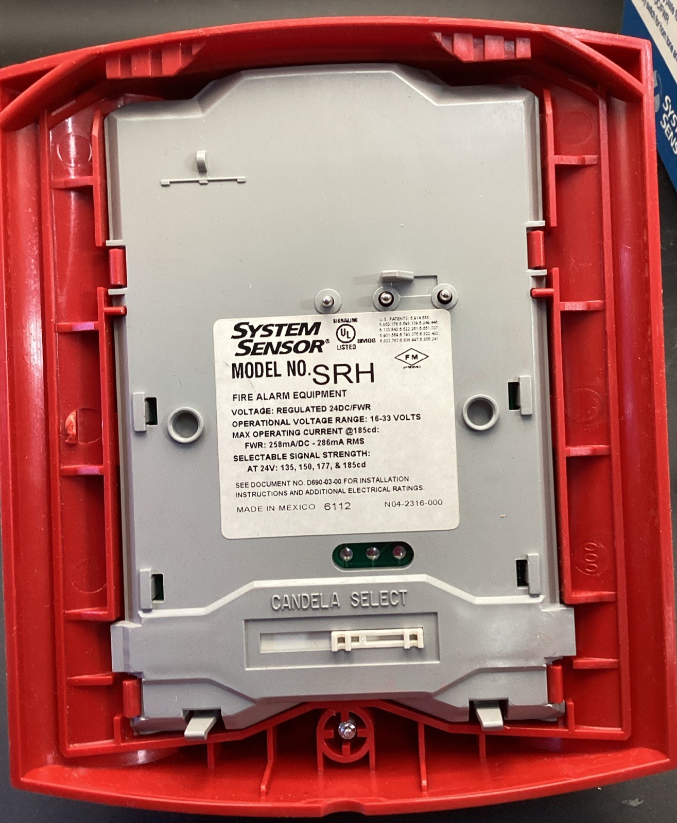 New In Box System Sensor SRH Strobe HI CD Red Fire Alarm Missing Screws &Manual