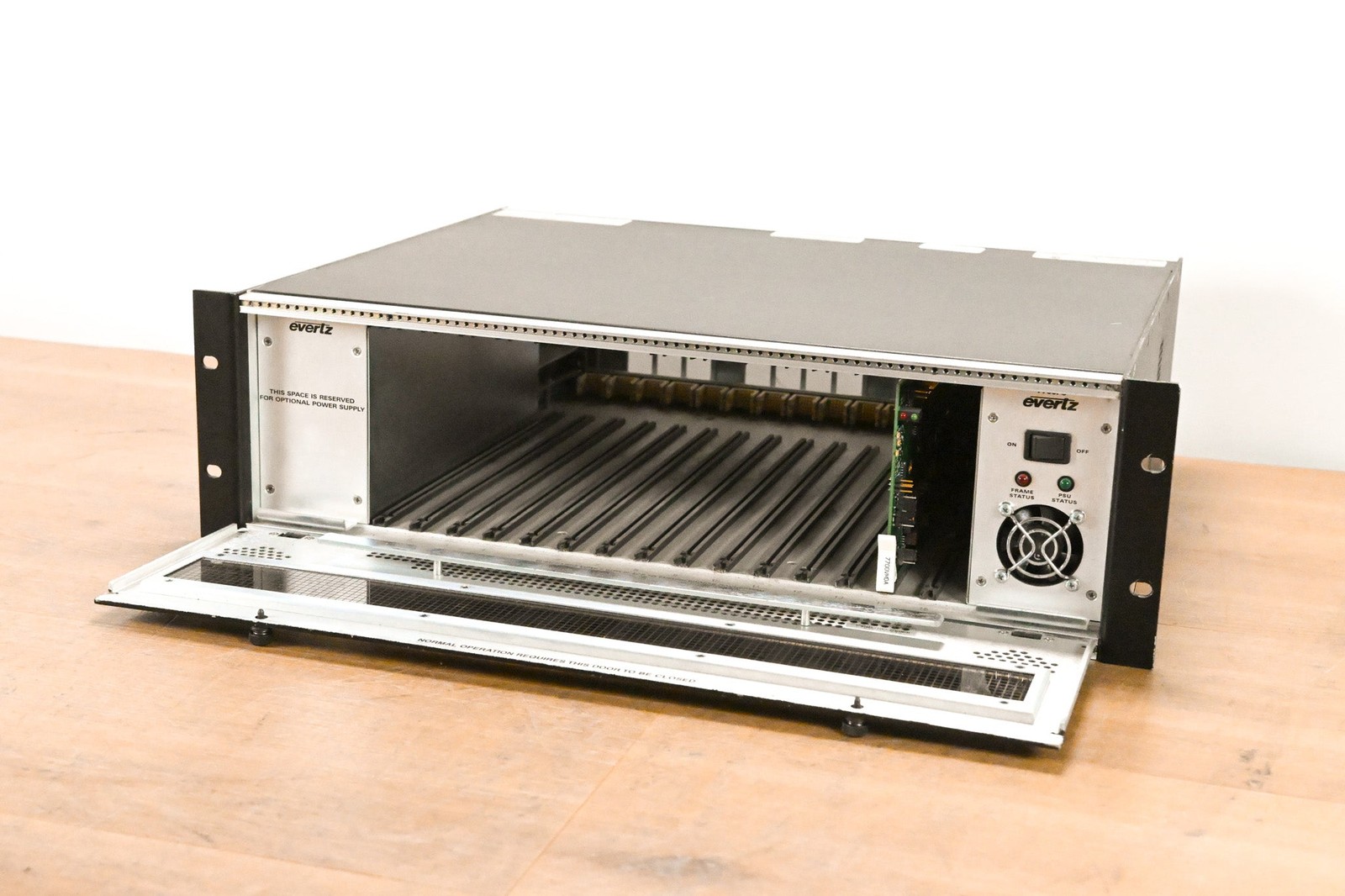 Evertz 7700FR-C MultiFrame Chassis with Cards CG01V8X