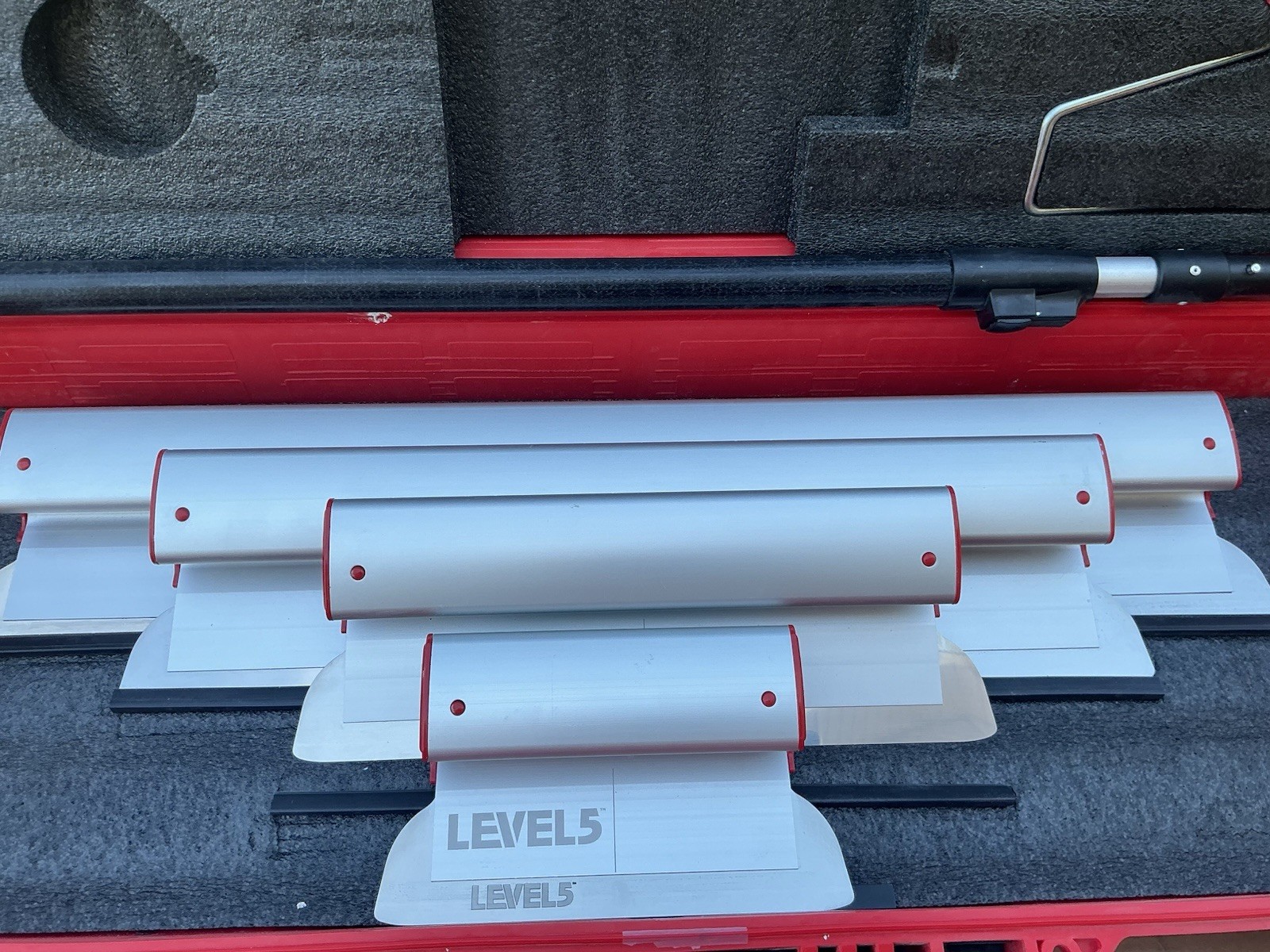 LEVEL5 Drywall Skimming Blade And Roller Set 5-551