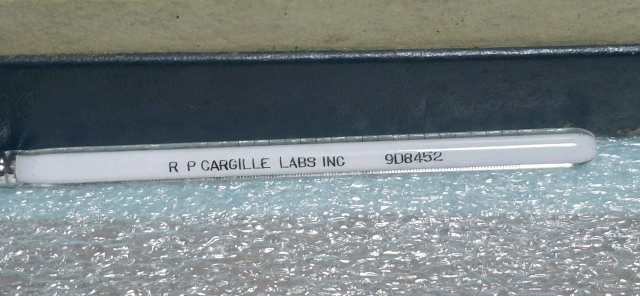​Cargille Refractive Index Liquids Master Set - Series AA, A, B, E | Wide Range