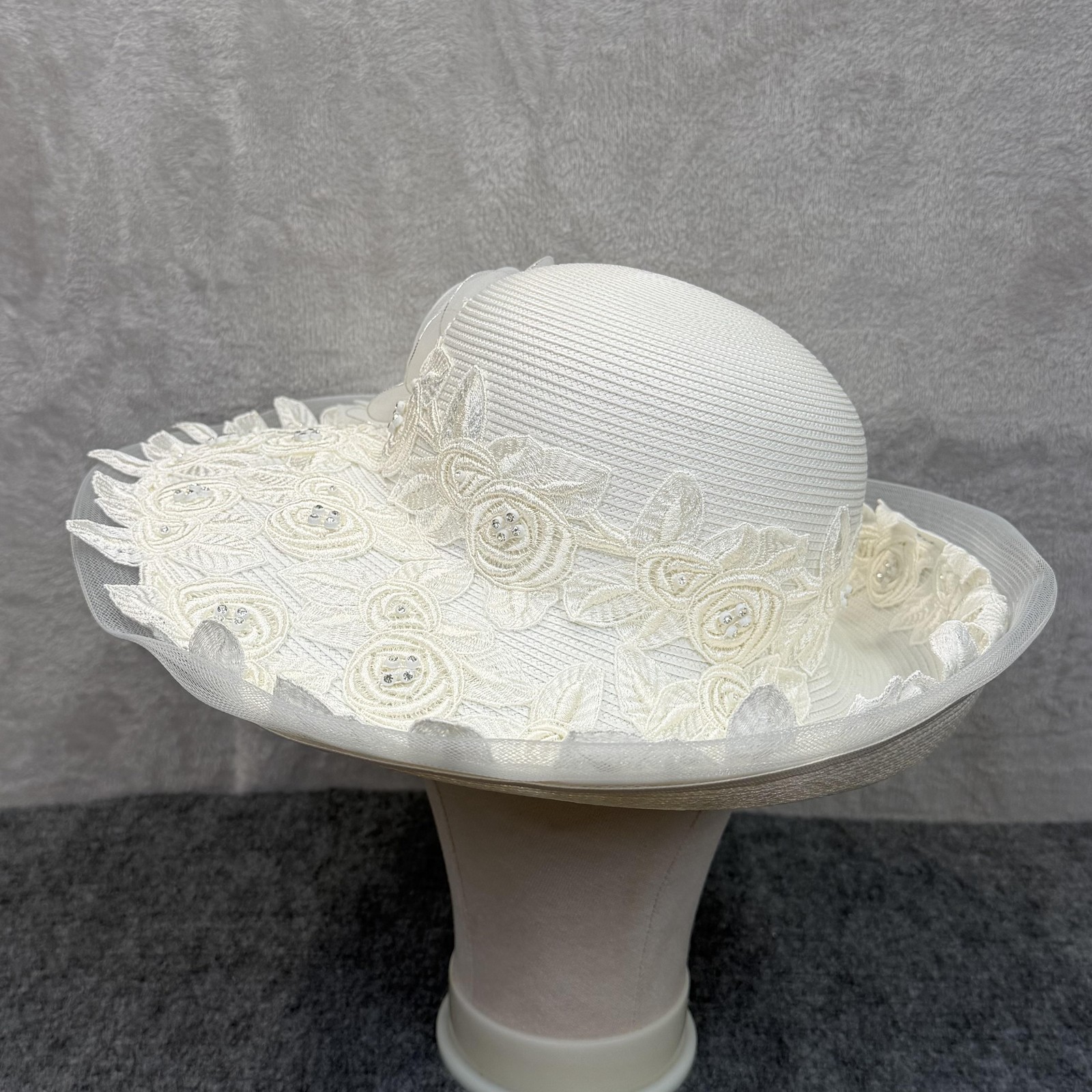 VTG Ms Divine Hat Sun Womens White Lace Embroidered Beaded Derby Wedding Church