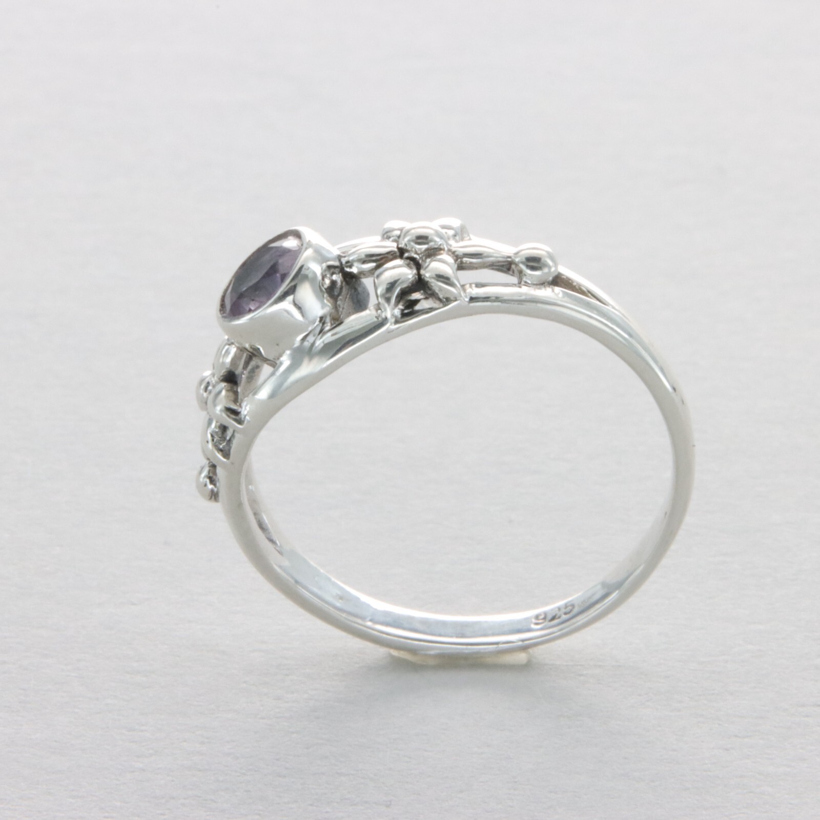 Round AMETHYST Flower Ring Multiple Sizes Natural Stone 925 STERLING SILVER #37e