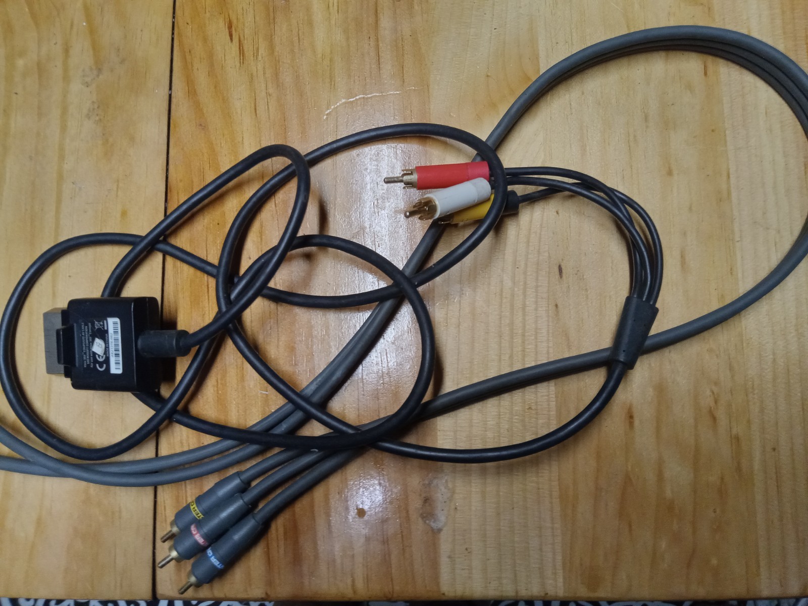 Xbox Cords and External Memory Unit and Controller for Xbox 360