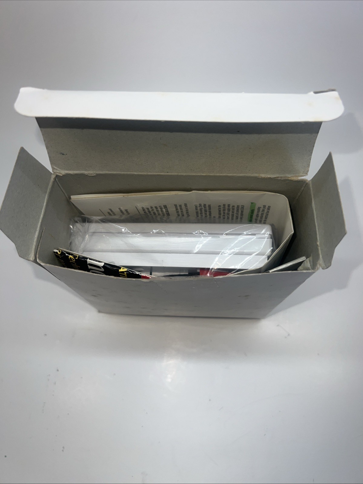 Honeywell CT1900A1008 Two-wire Single Pole/ Single Throw Electronic Thermostat