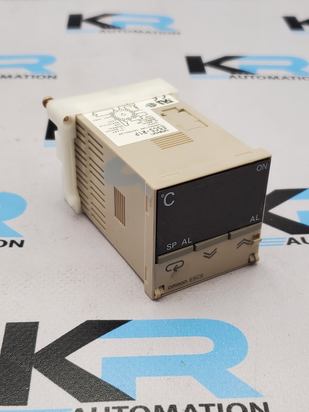 Omron E5CS-R1P Temperature Controller