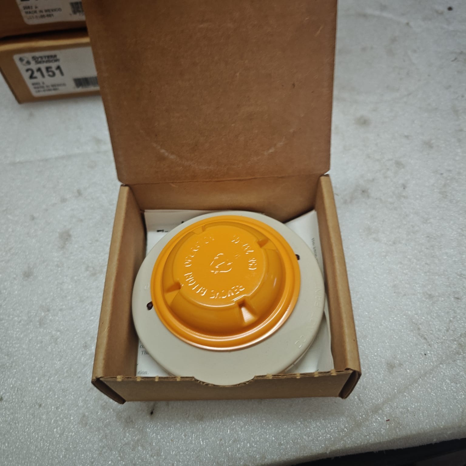 SYSTEM SENSOR SMOKE DETECTOR 2151