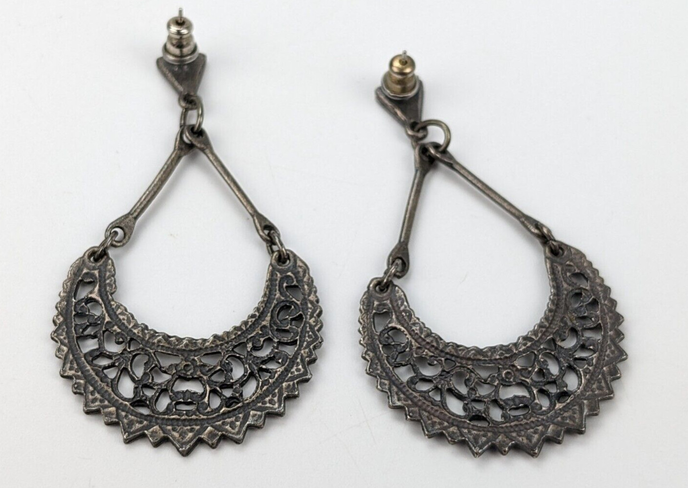 Vintage Openwork Pewter Tone Dangle Drop Pierced Earrings 2.5" Boho