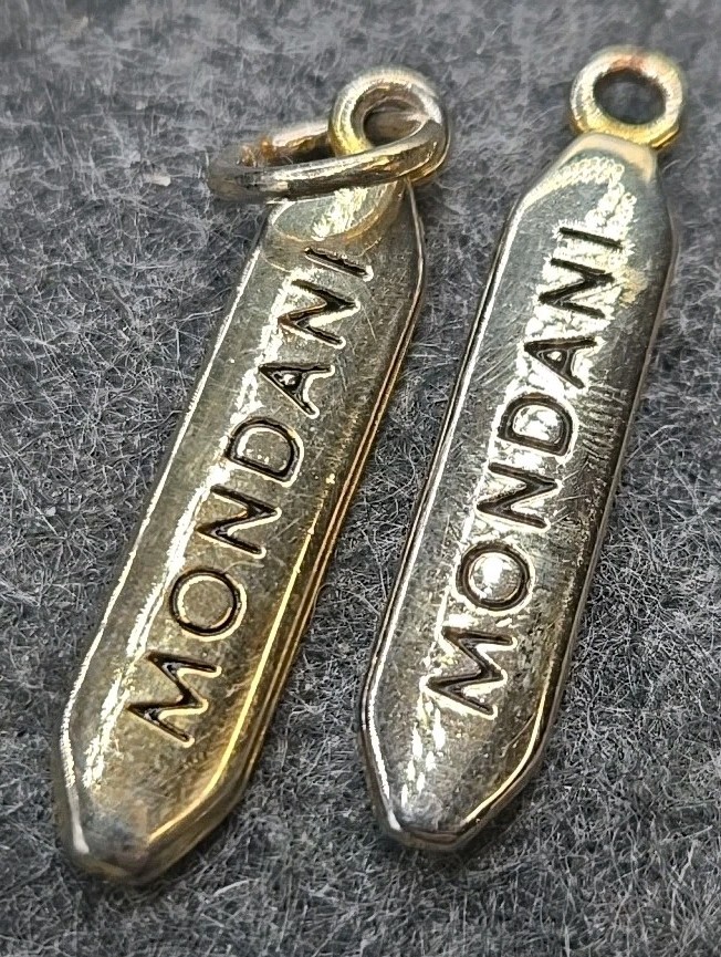 2 Skinny Mondani New York Polished Brass Bag Charm Hang Tag ⁷/¹⁶"x⁵/¹⁶"