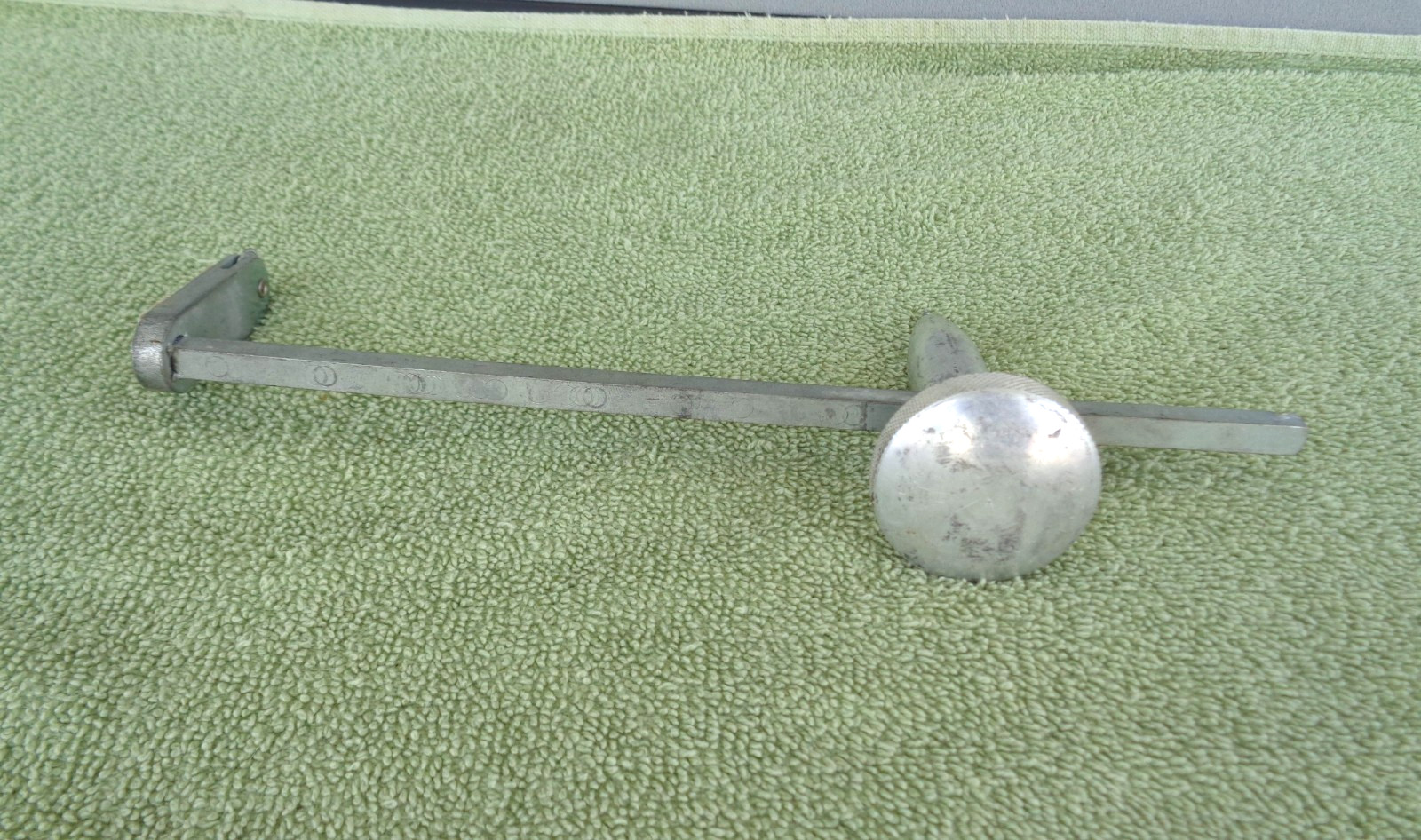 Wallboard Tool Co- Drywall Compass Circle Cutter- 1" to 16"