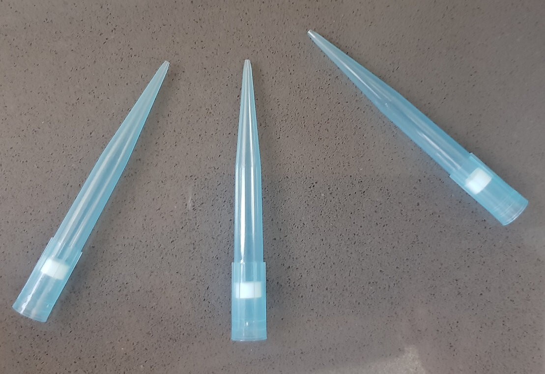 Pipette tips filtered 1250ul (Sterile, 50 racks, 4800 tips)