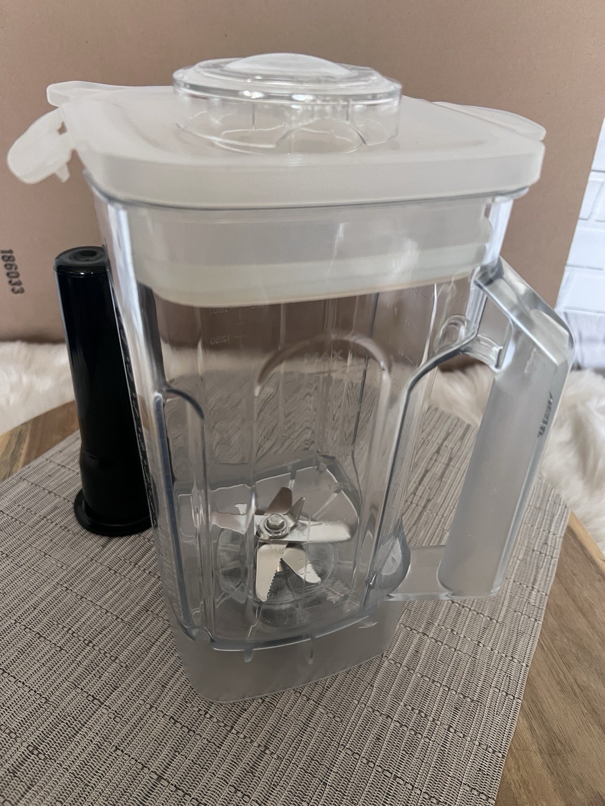 aeitto 8168MTB Blender Jar Pitcher Only Never Used