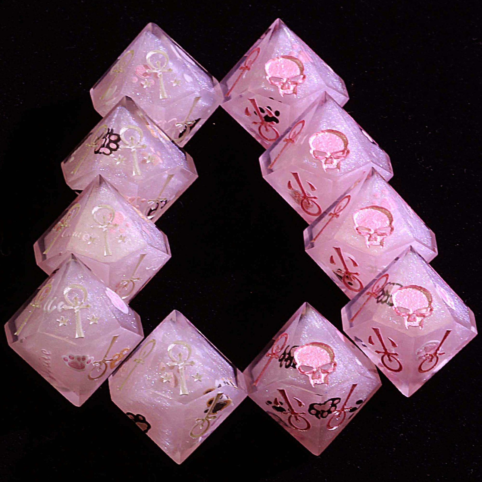 15 Polyhedral Resin Camarilla Set VtM WoD Dice Velvet Paw