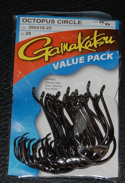 25 Pack Gamakatsu 208418-25 Octopus Circle Hooks Offset-point NS Black Size 8/0