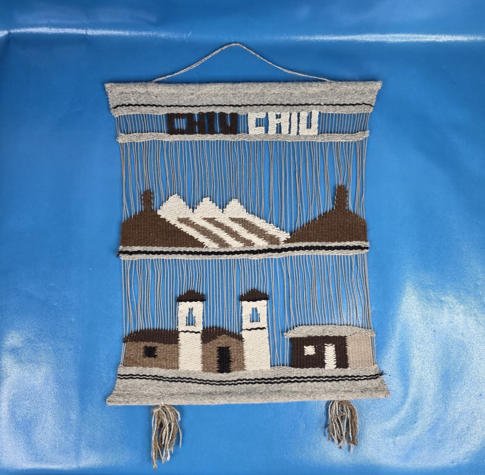 Vtg Peruvian Folk Art Woven Wool Tapestry Wall Hang Handmade ChiuChiu 17" x 15"