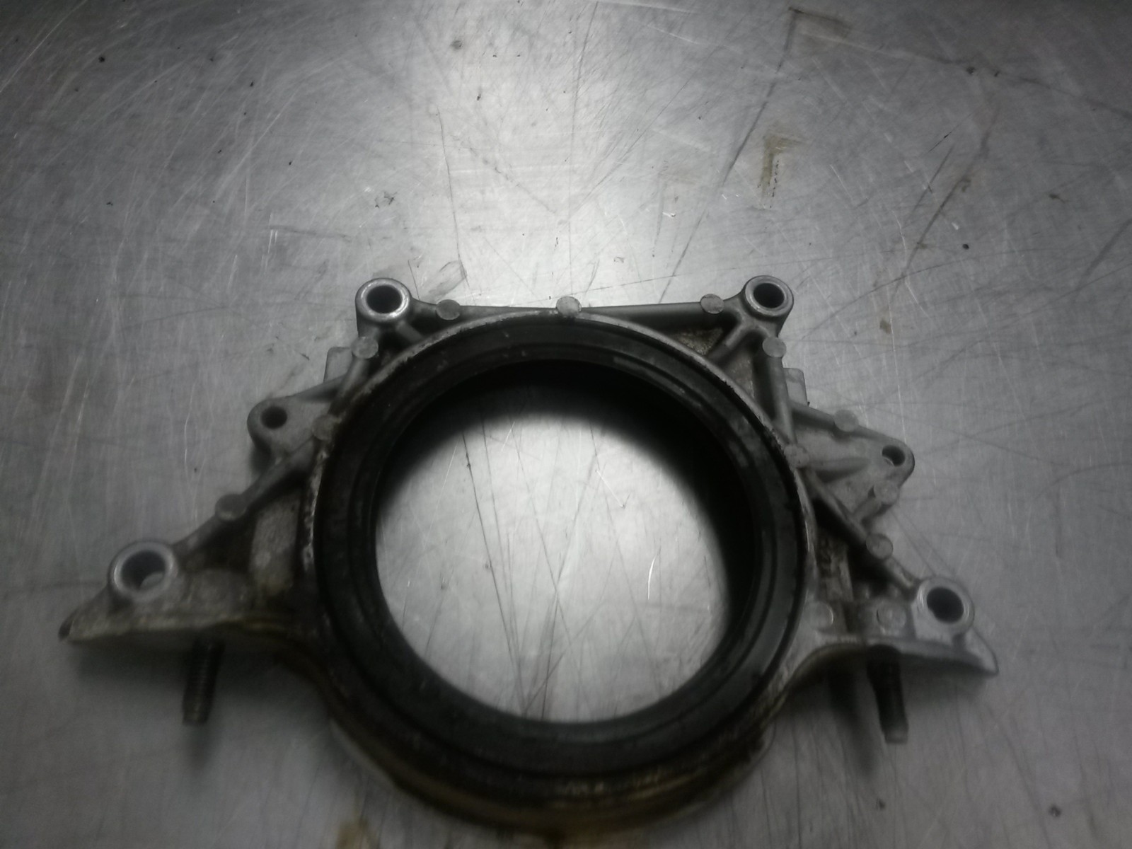 Rear Oil Seal Housing For 01-05 Honda Civic  1.7 11300PLC020