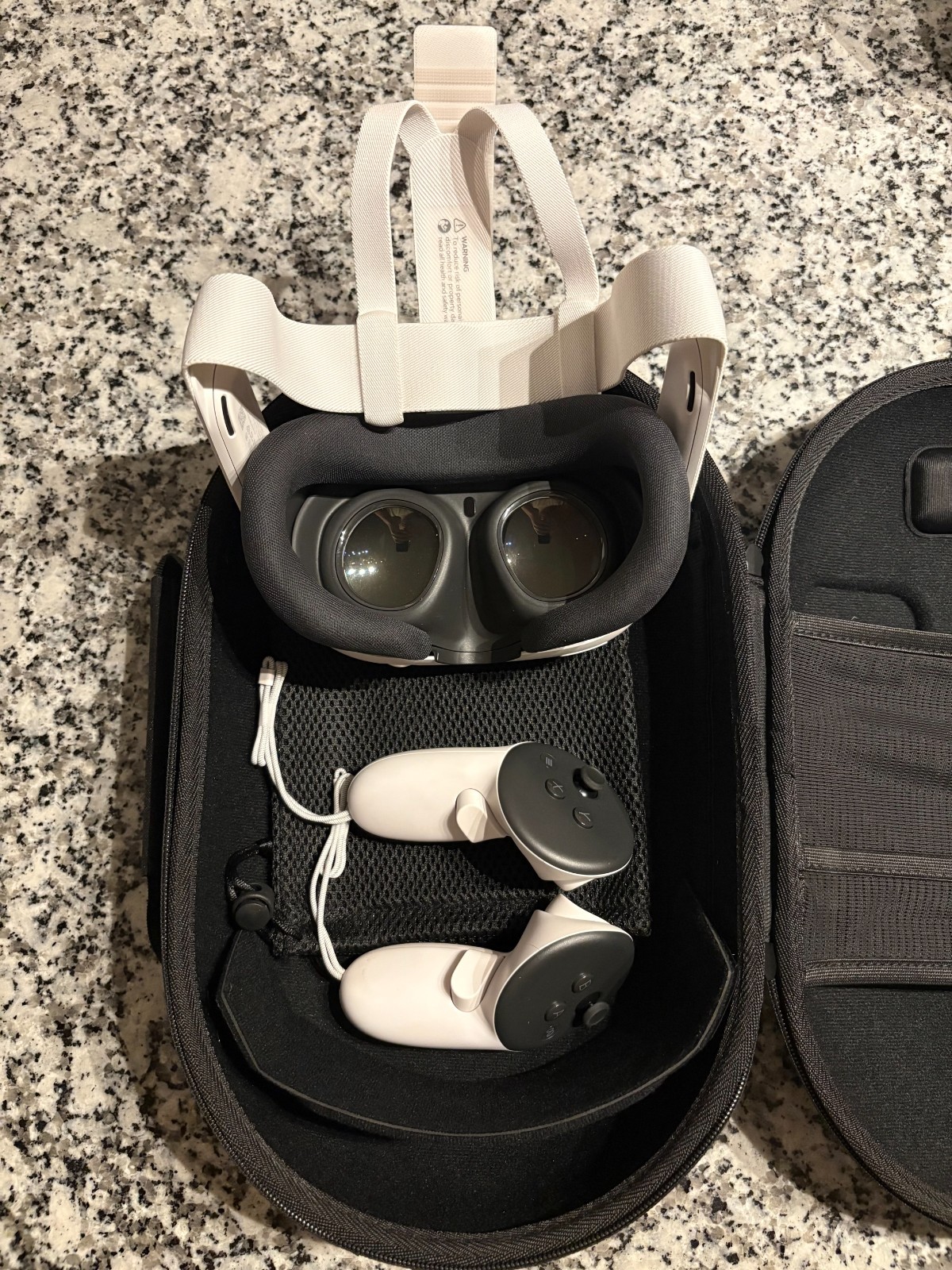 Meta Quest 3 512GB VR Headset (Very Lightly Used) Bundle