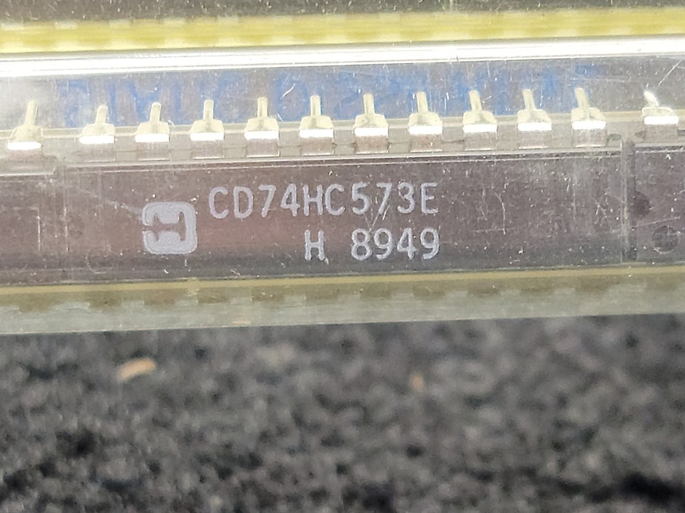 New (46pcs) CD74HC573E HARRIS SEMI IC Logic
