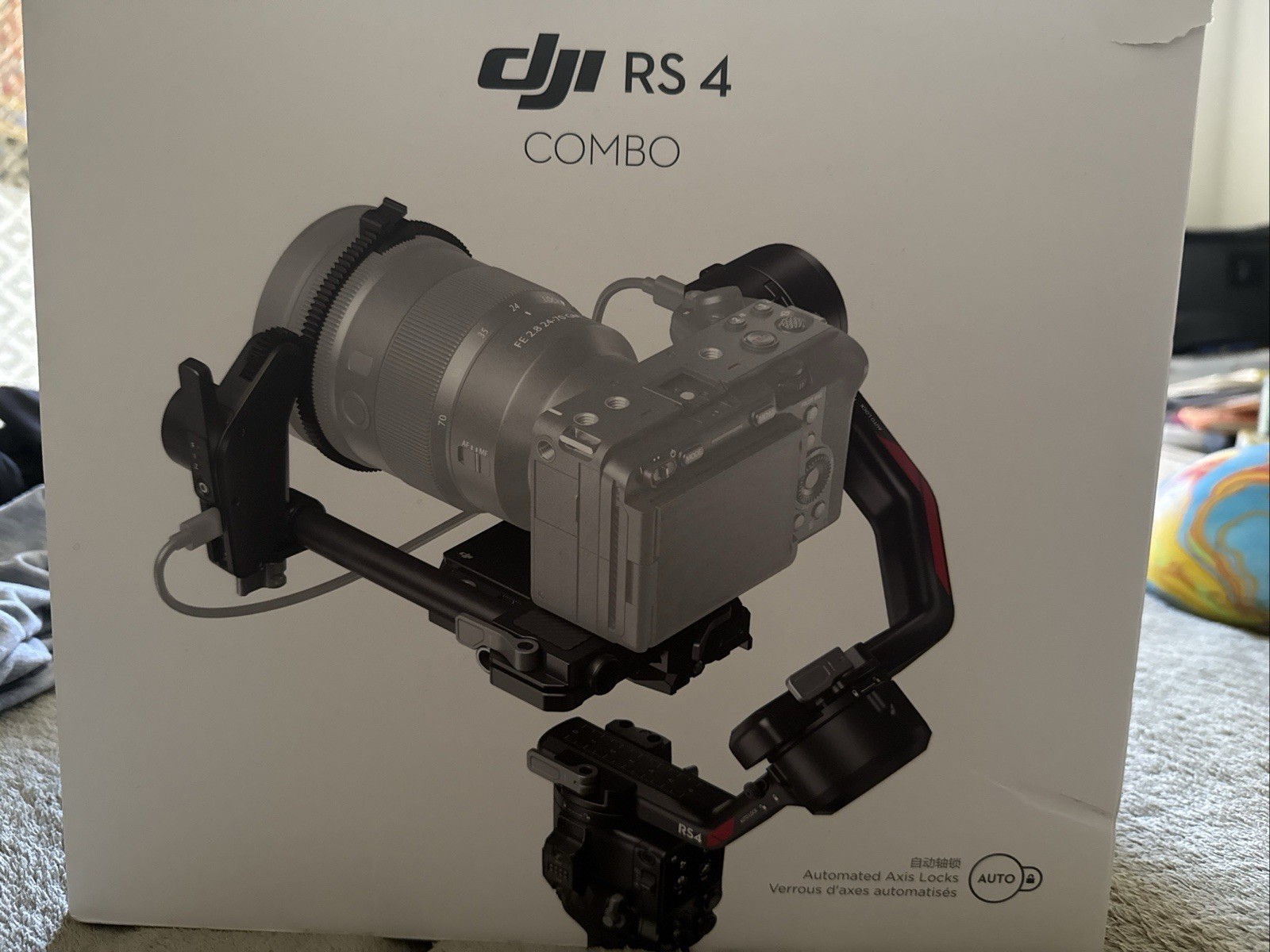 DJI RS 4 Combo 3-Axis Camera Gimbal Stabilizer with Focus Pro Motor