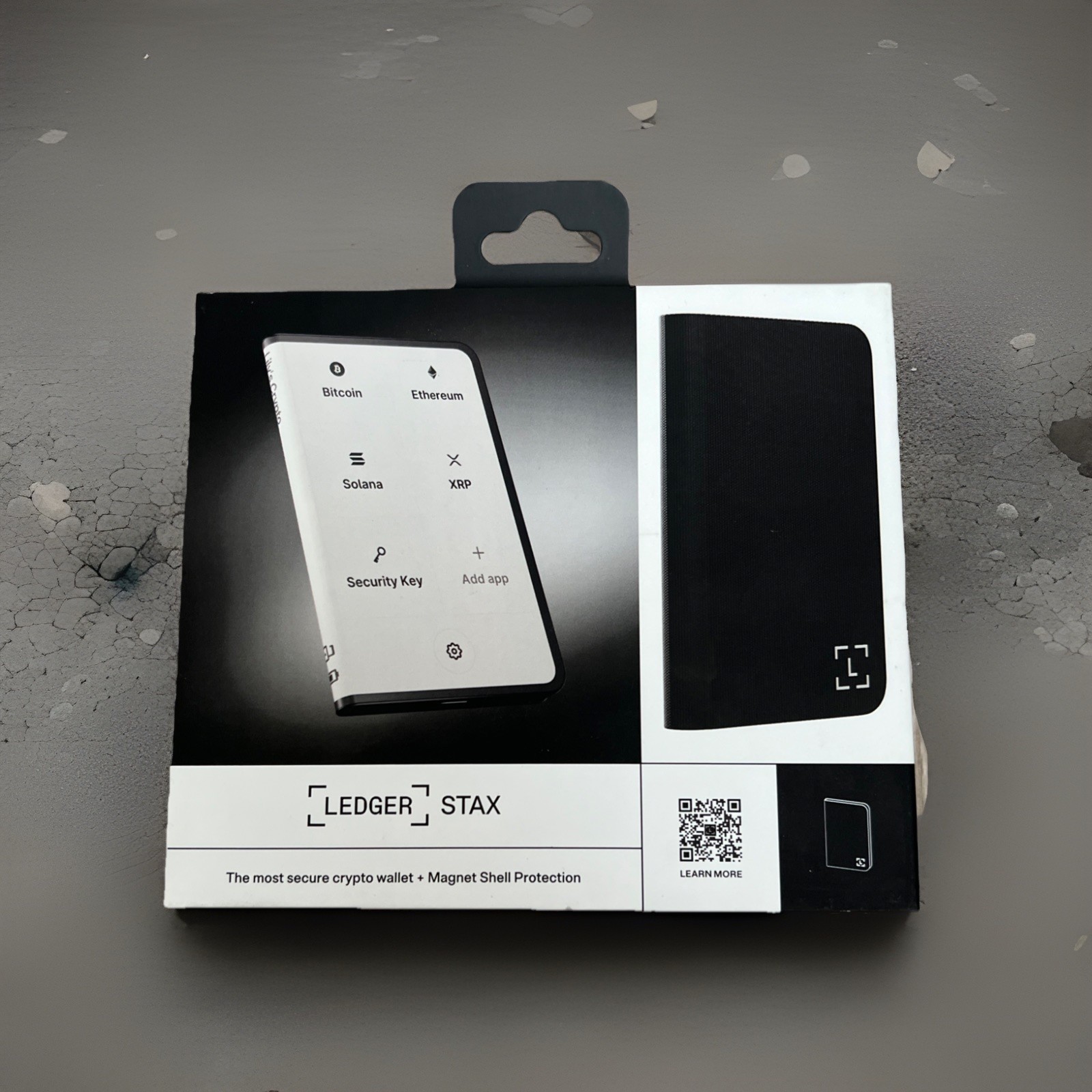 Sealed Ledger Stax Crypto Hardware Wallet + Ledger Recovery Key, STAX-RK-ENFRES