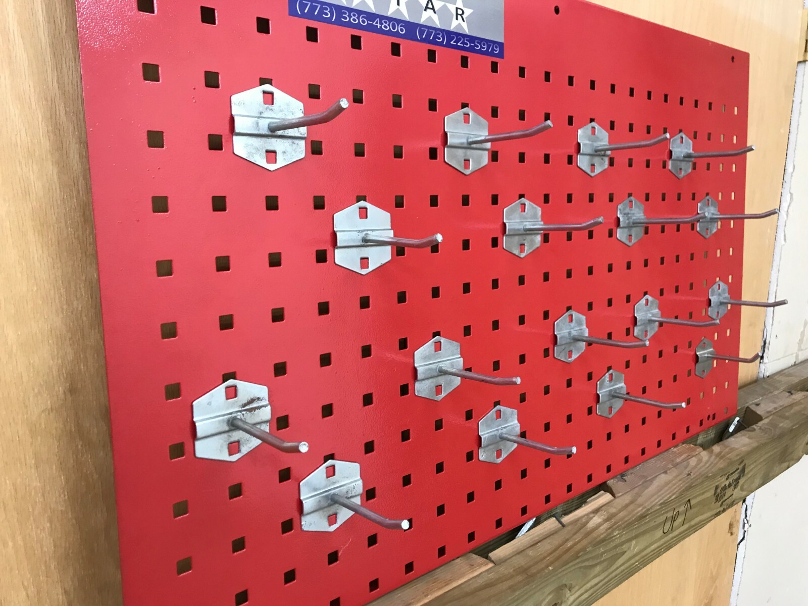 AUTO BODY FRAME MACHINE TOOL AND CLAMP BOARD WITH HANGERS!