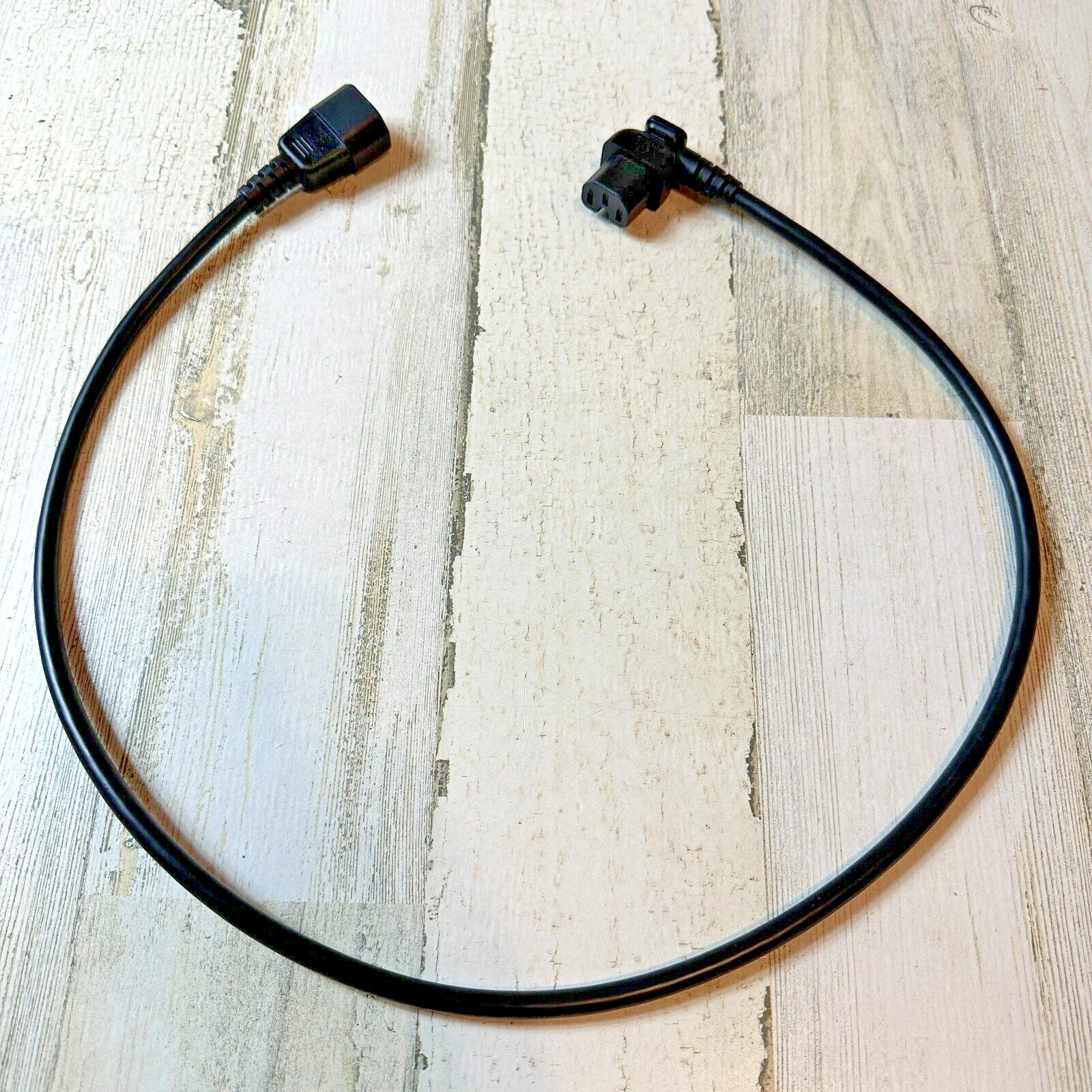 Yung Li YP-32 E152635 10A 250V to E152635 YC-20L 10A 3ft Power Cable