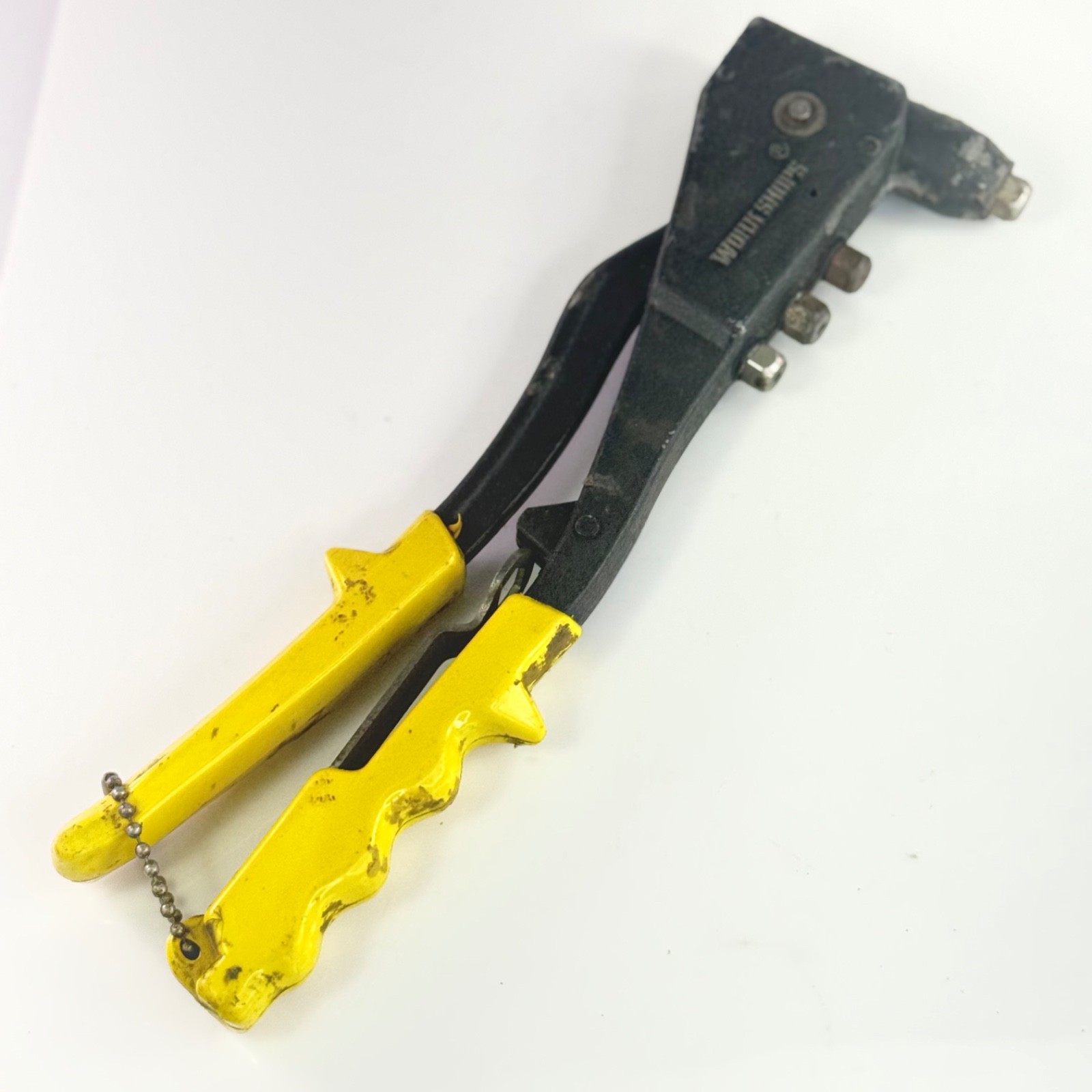 Hand Pop Rivet Gun Riveter Yellow Handles Multiple Tip Sizes 10" Workshop Tool