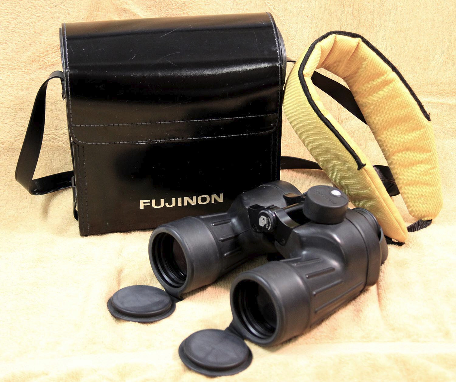 Fujinon 7 x 50 marine binoculars W/ compass