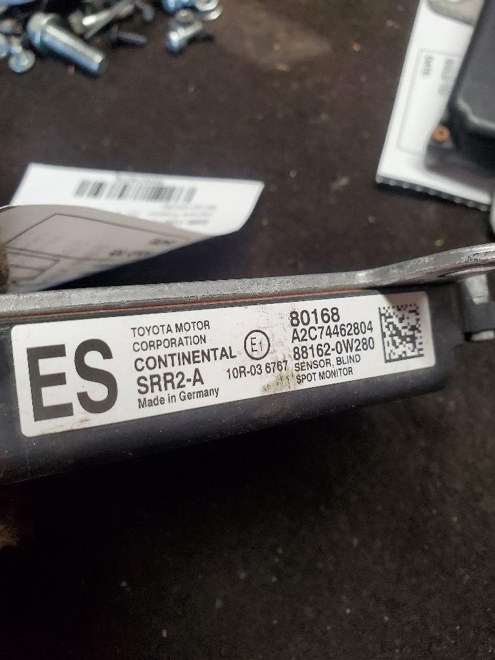 Camera/projector LEXUS ES300H 15 88162-0W280