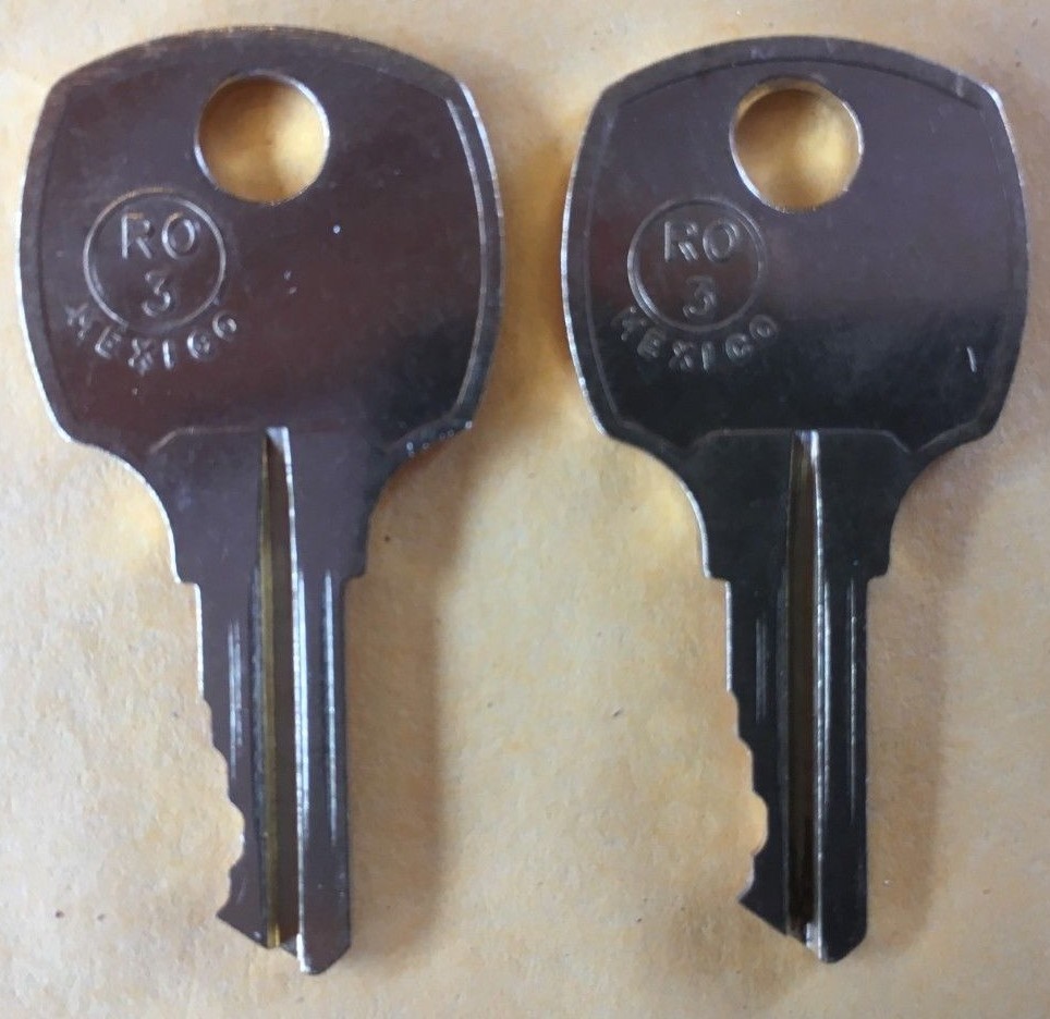 C001A-C250A 2 Keys William tool box cut to your key code by a locksmith