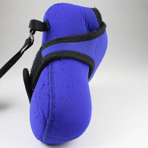 Zing - Reversable Blue/Black Neoprene Slip-On Camera Case Wrap - Zoom