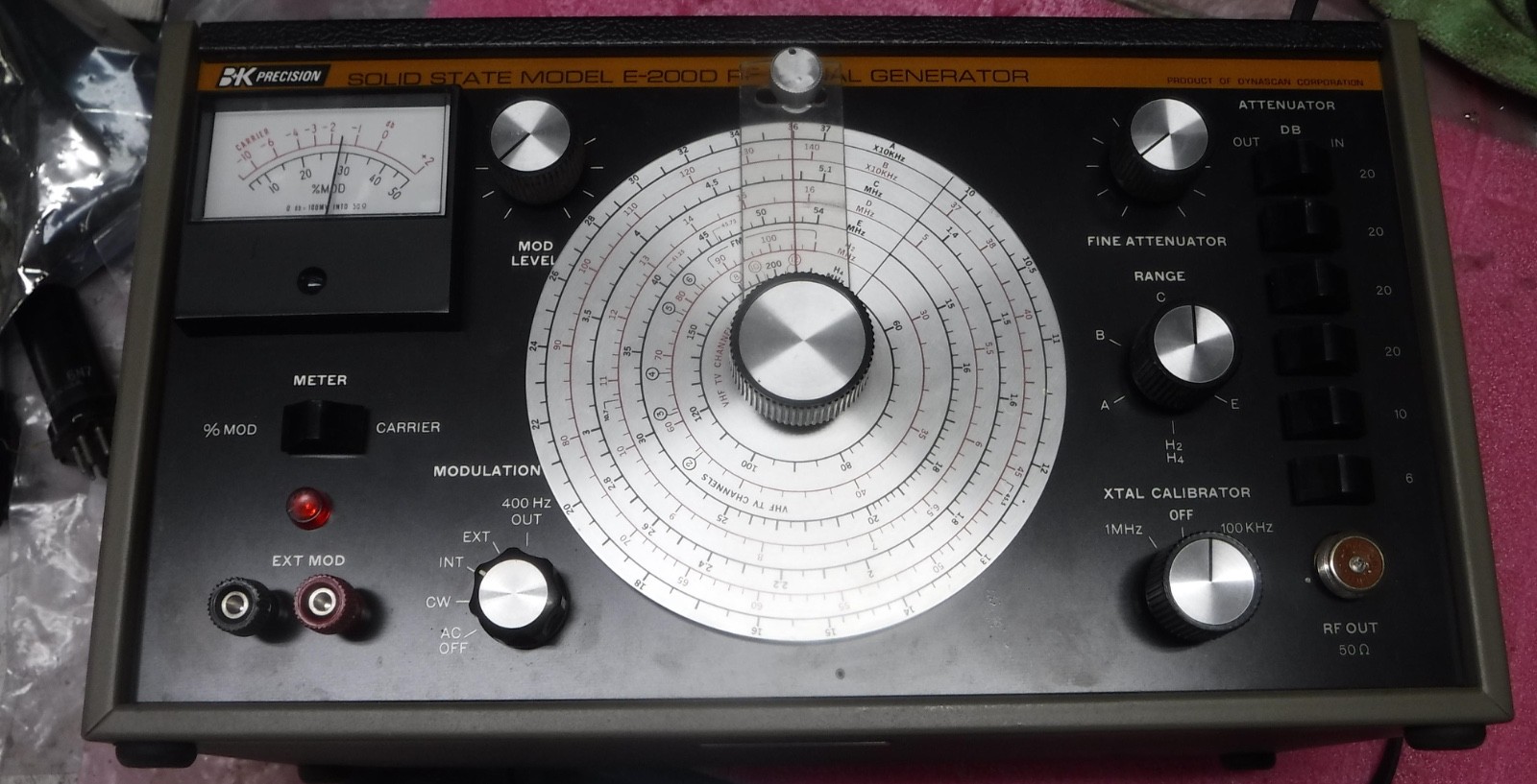 BK SIGNAL GENERATOR E200D      FREE SHIPPING