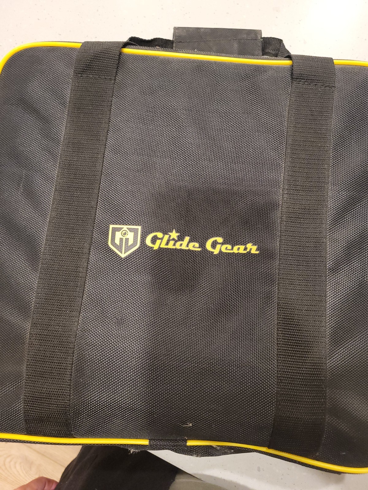 Glide Gear TMP 100 Tablet/ Smartphone Teleprompter with Carrying Case