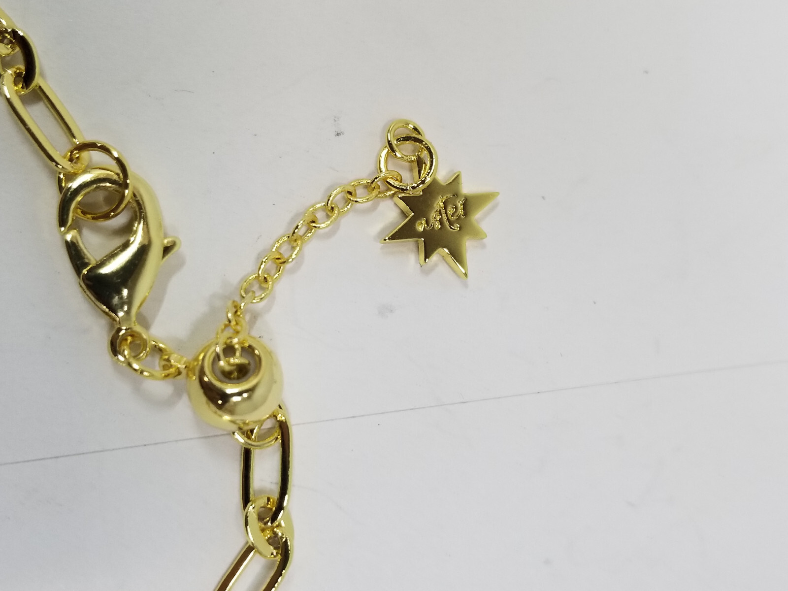 rocksbox Aster Posy Toggle Bracelet