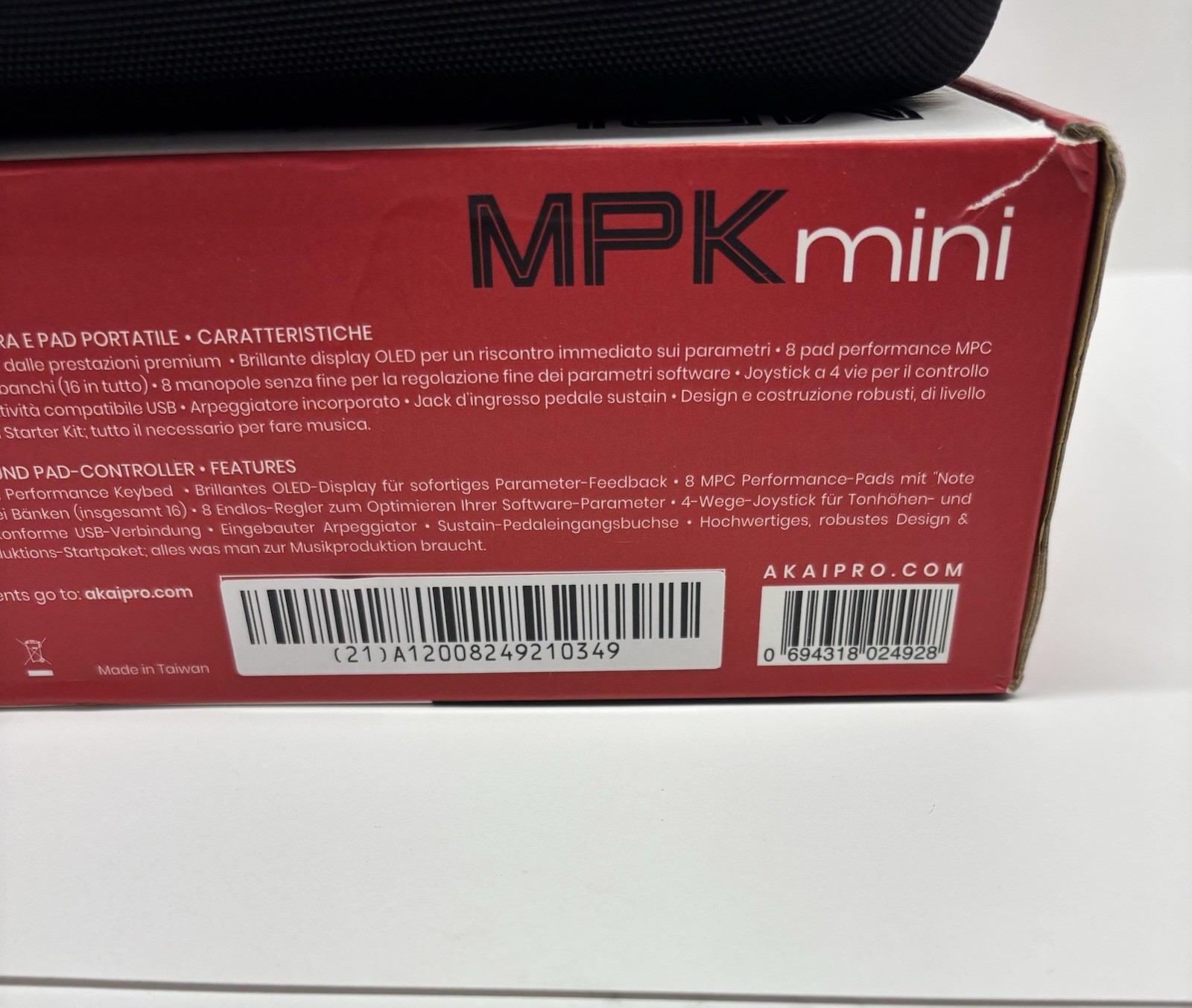 AKAI Professional MPK Mini Limited Edition White MIDI Keyboard Controller