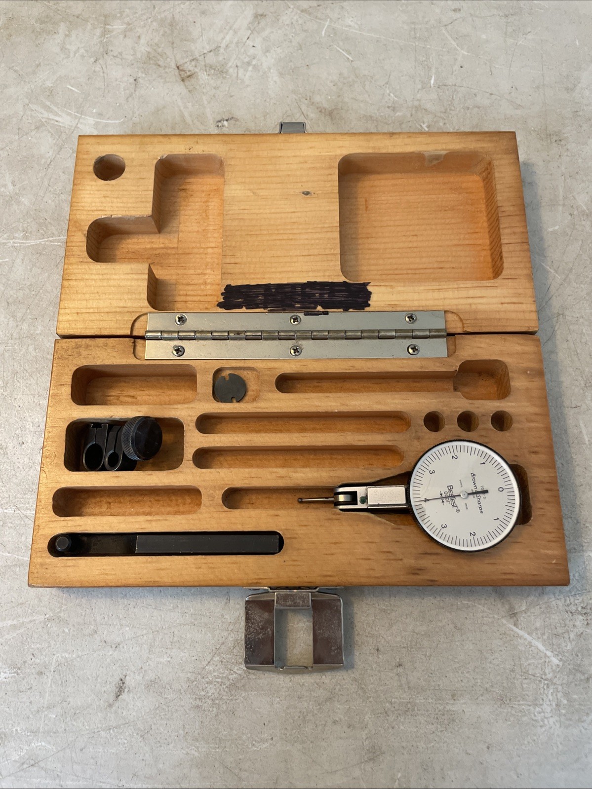 Brown & Sharpe Bestest 7023-3 Dial Test Indicator with Wood Case .0001”