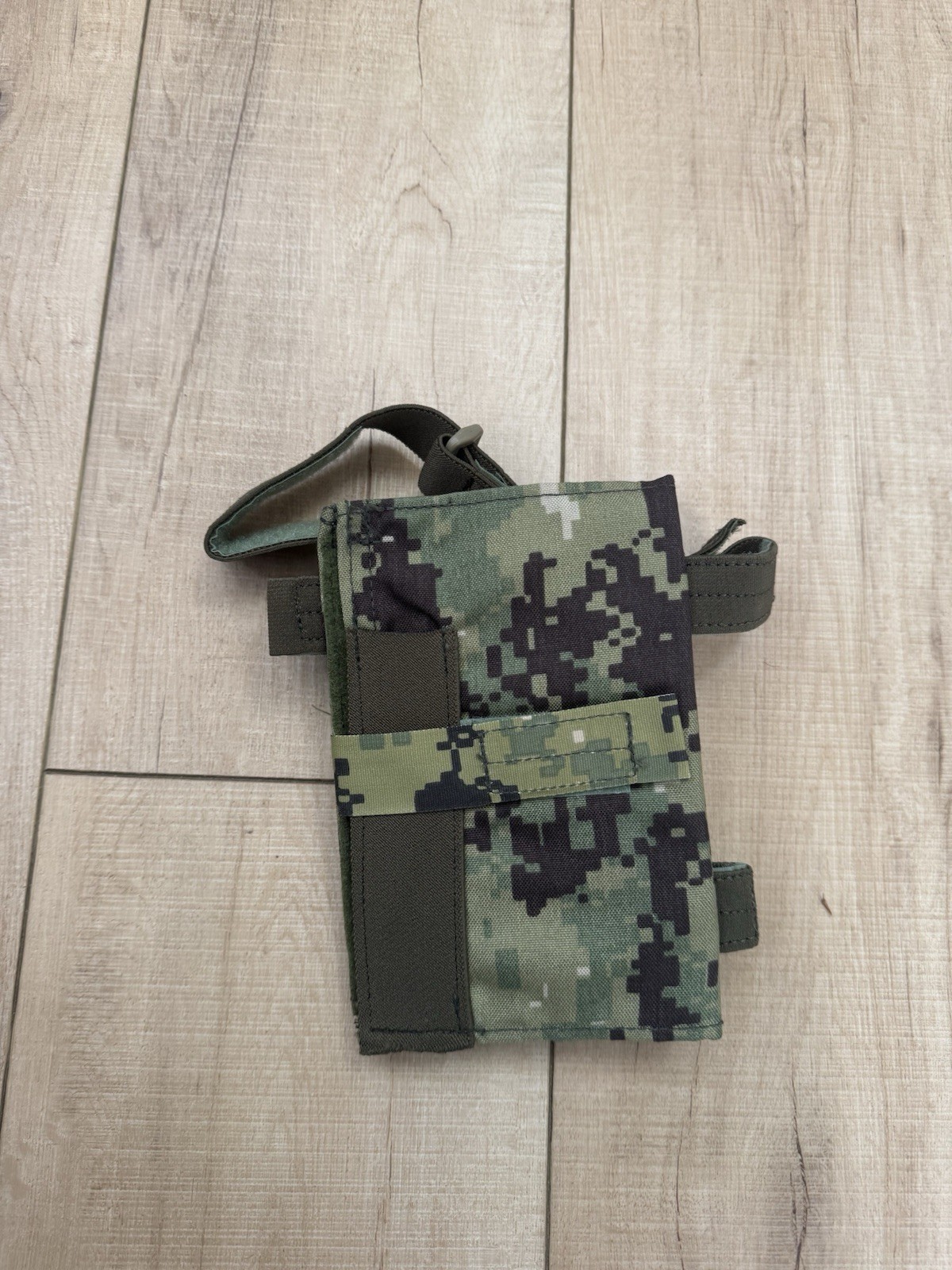 Eagle Industries AOR2 Assaulters Armband Pouch SOF Version Tactical Military