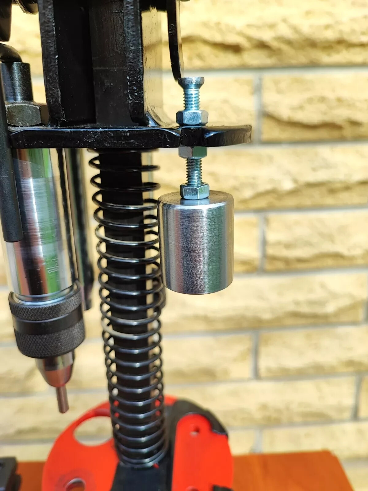 Intermediate shaping tool steel with bolt